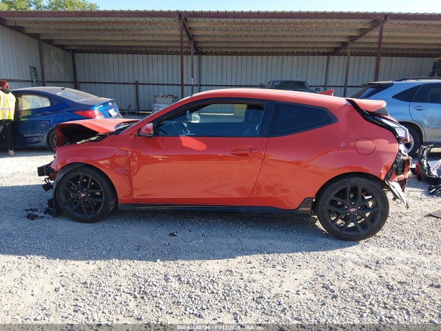 Hyundai VELOSTER Turbo R-spec
