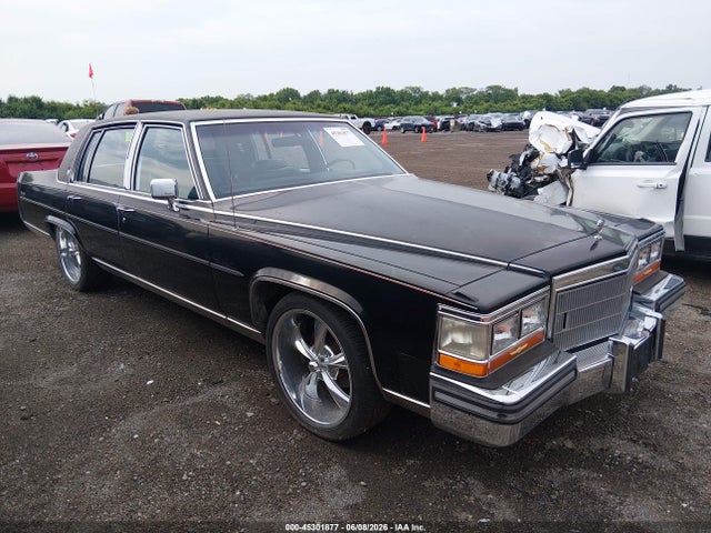 Salvage Cadillac Fleetwood Image