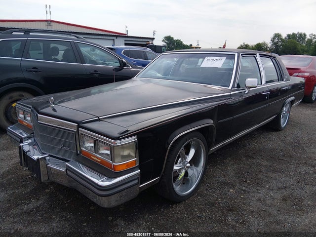 Cadillac Fleetwood Brougham