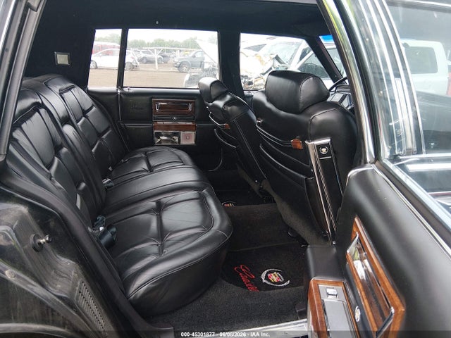 Cadillac Fleetwood Brougham