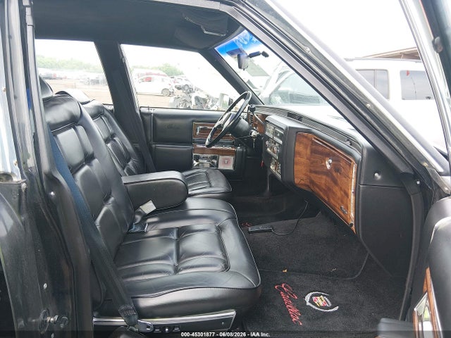 Cadillac Fleetwood Brougham