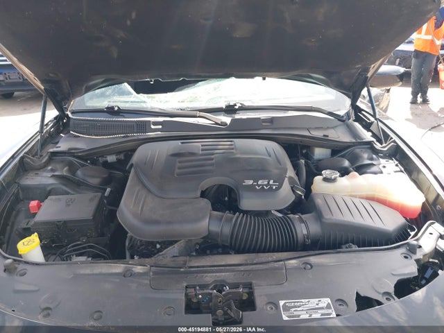 Dodge Charger Sxt
