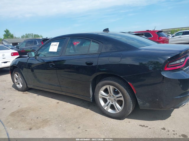 Dodge Charger Sxt