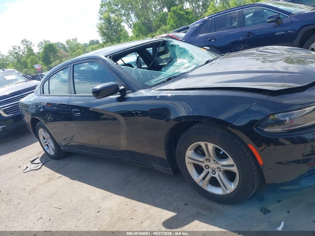 Dodge Charger Sxt
