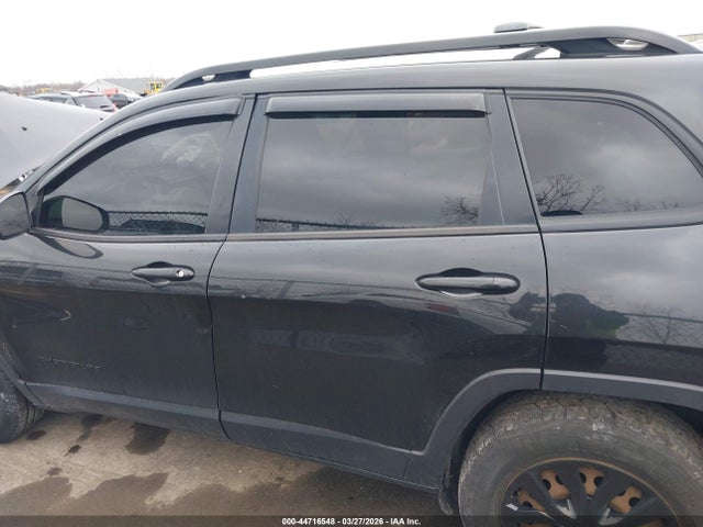 Jeep Cherokee North