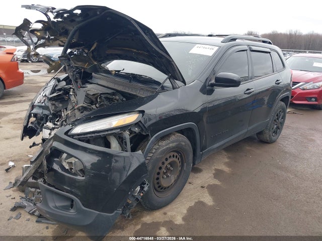 Jeep Cherokee North