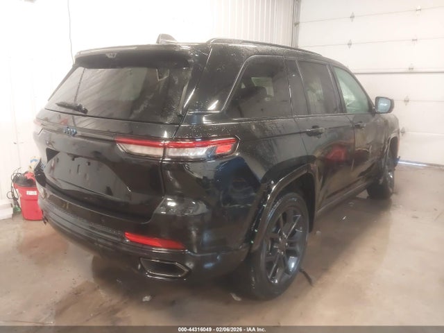 Jeep Grand Cherokee Anniversary Edition