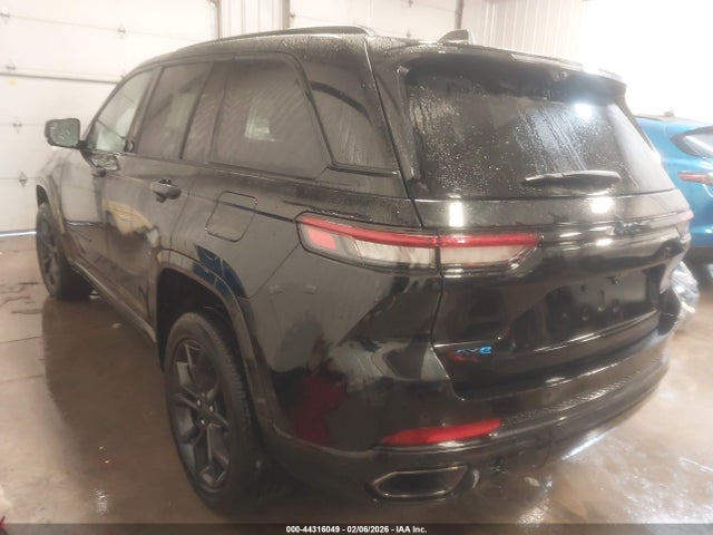 Jeep Grand Cherokee Anniversary Edition