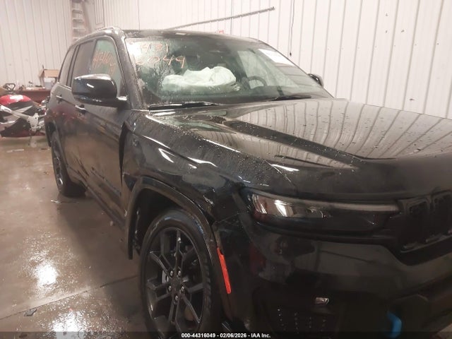Jeep Grand Cherokee Anniversary Edition