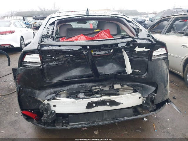 Toyota Prius Le Awd-e