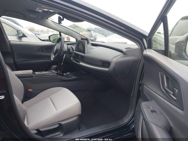 Toyota Prius Le Awd-e