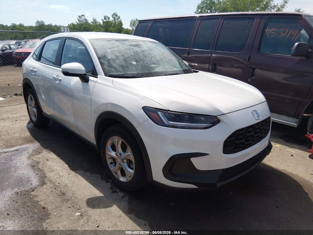 Salvage Honda HR-V Image