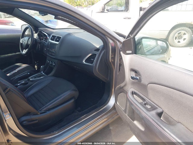 Dodge Avenger