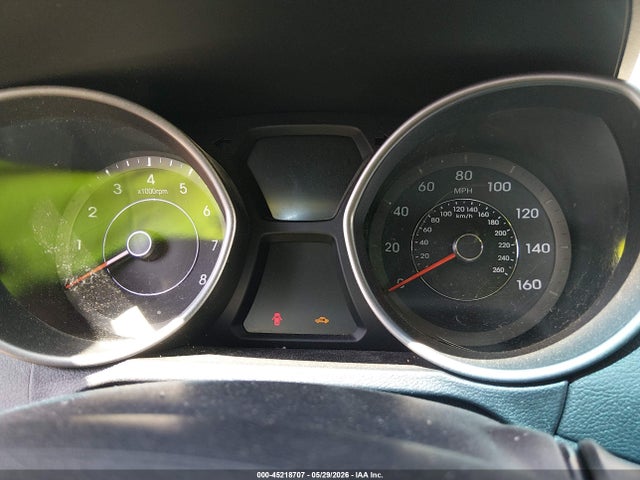 Hyundai ELANTRA Value Edition