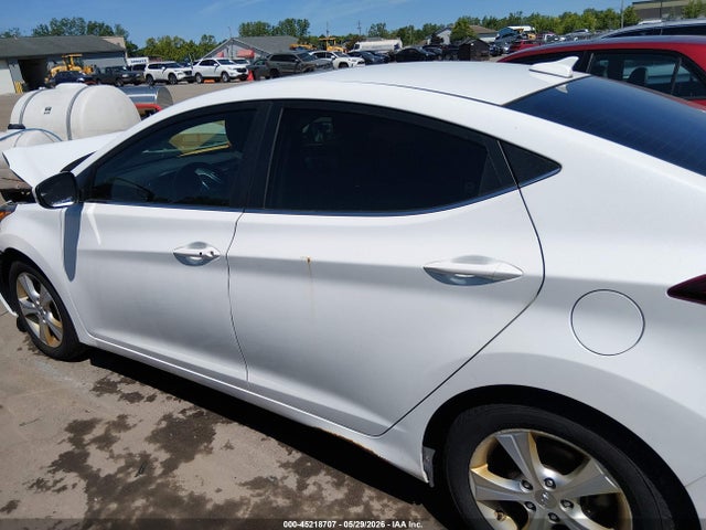 Hyundai ELANTRA Value Edition