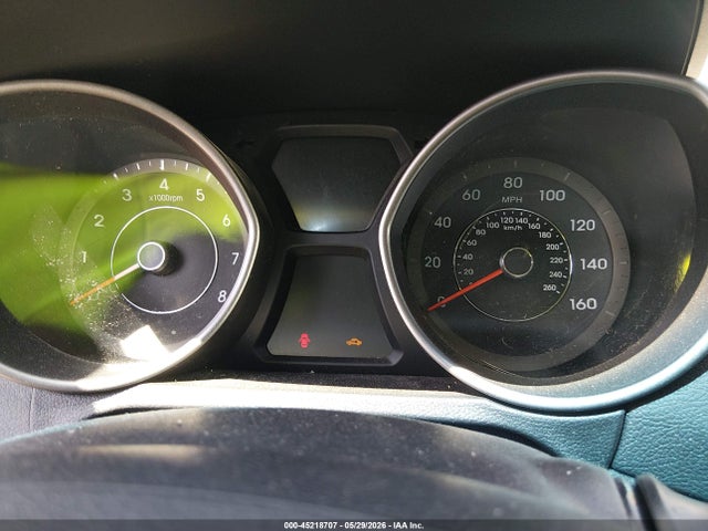 Hyundai ELANTRA Value Edition