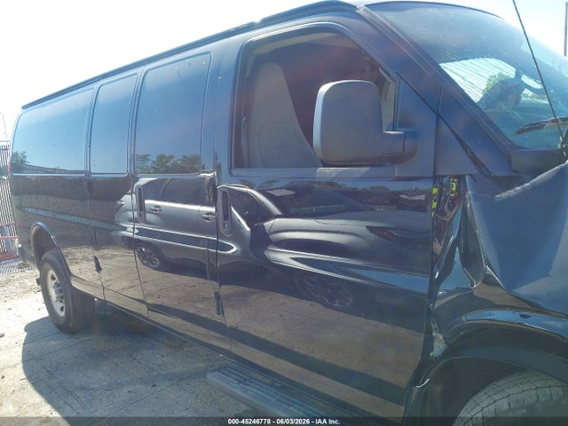Chevrolet Express Rwd 3500 Extended Wheelbase Wt