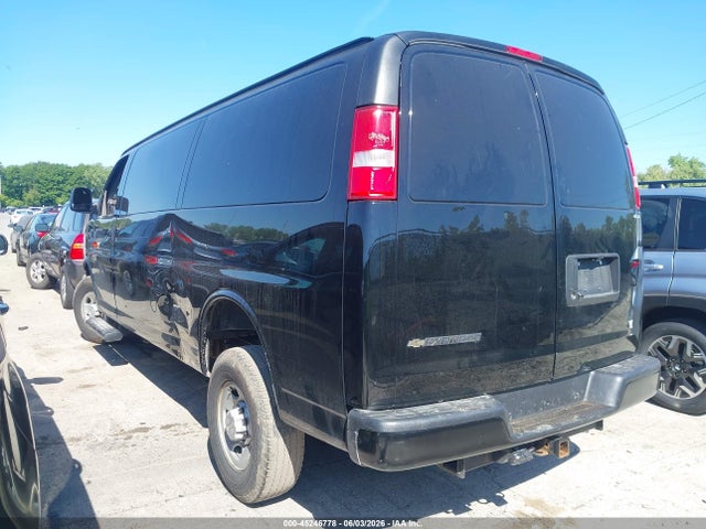 Chevrolet Express Rwd 3500 Extended Wheelbase Wt