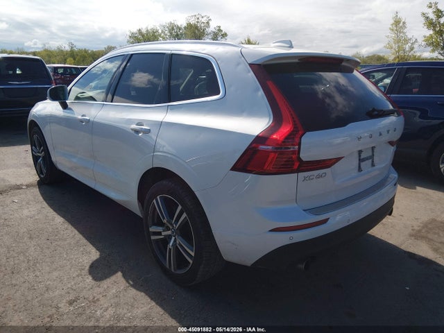 Volvo XC60 T5 Momentum