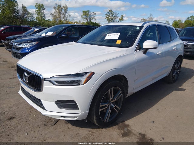 Volvo XC60 T5 Momentum