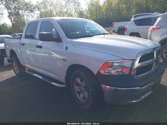 Ram 1500 Tradesman  4x4 5'7 Box