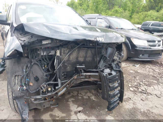 Jeep Grand Cherokee Laredo