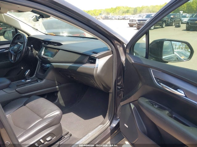 Cadillac XT5 Luxury