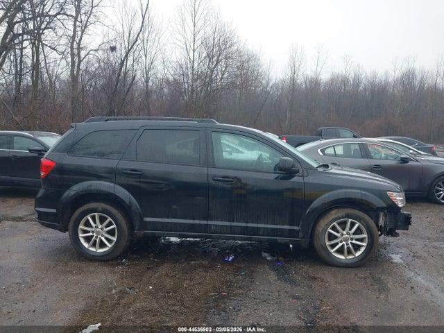 Dodge Journey Sxt