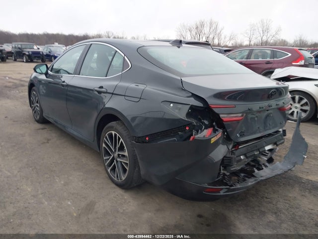 Toyota Camry Xle