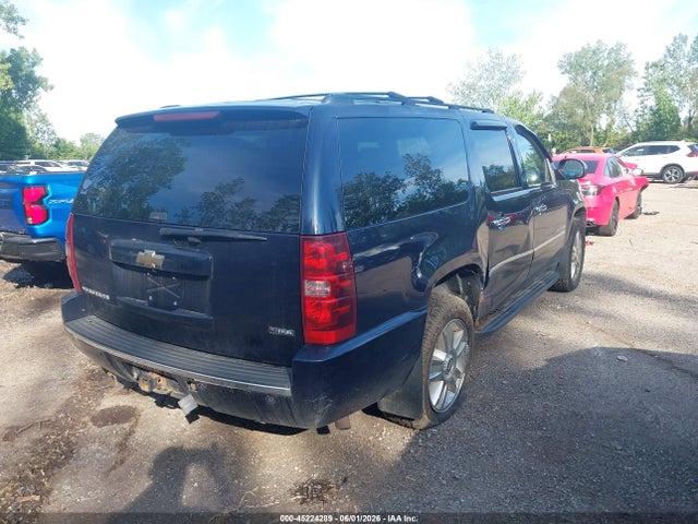 Chevrolet Suburban 1500 Ltz