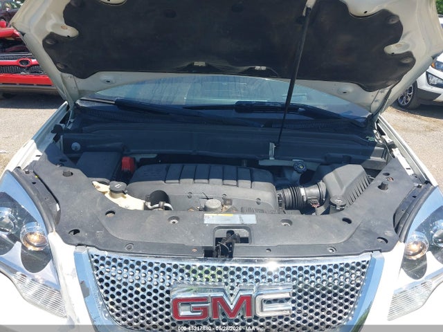 GMC Acadia Denali