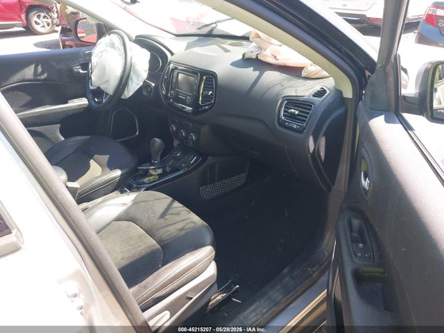 Jeep Compass Altitude 4x4