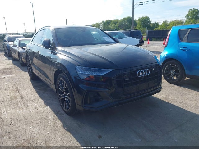 Salvage Audi Q8 Image