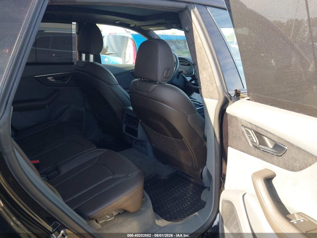 Audi Q8 55 Premium