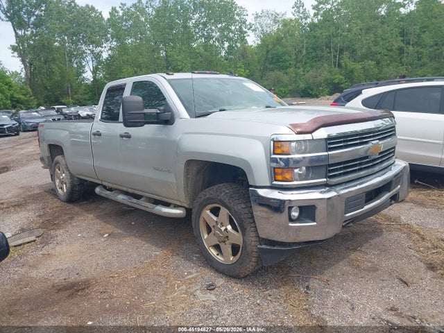Salvage Chevrolet Silverado 2500 Image