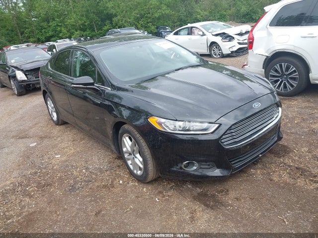 Salvage Ford Fusion Image