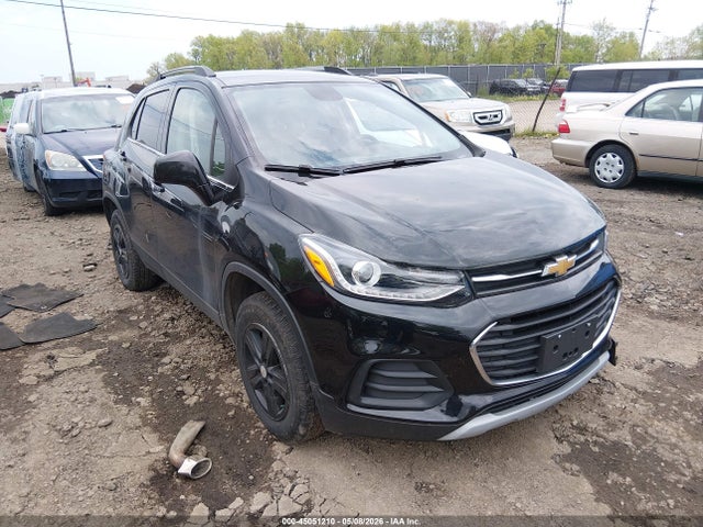 Salvage Chevrolet Trax Image