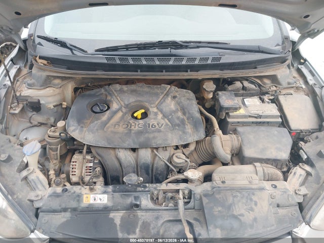 Hyundai ELANTRA Se