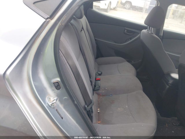 Hyundai ELANTRA Se