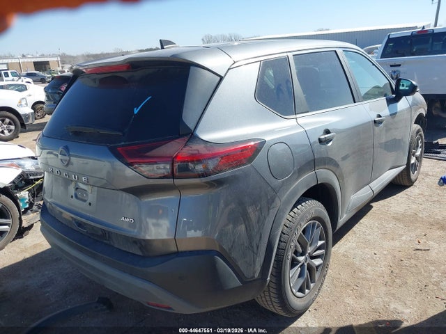 Nissan Rogue S Intelligent Awd