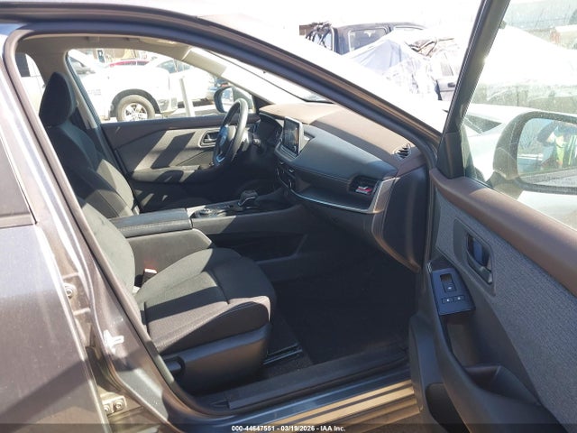 Nissan Rogue S Intelligent Awd