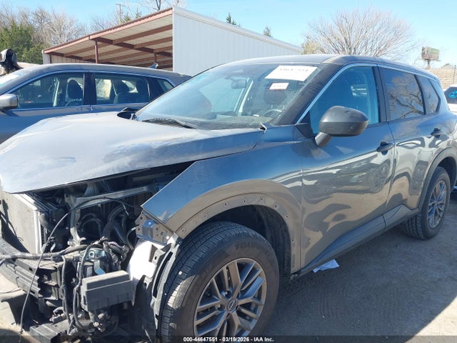 Nissan Rogue S Intelligent Awd