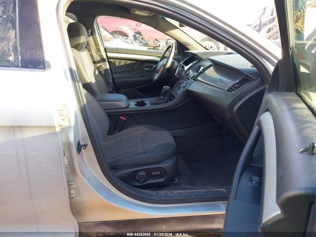 Ford Taurus Sel