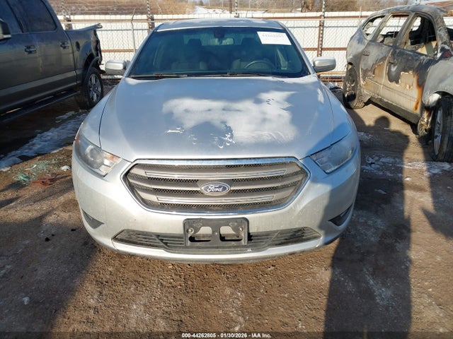 Ford Taurus Sel