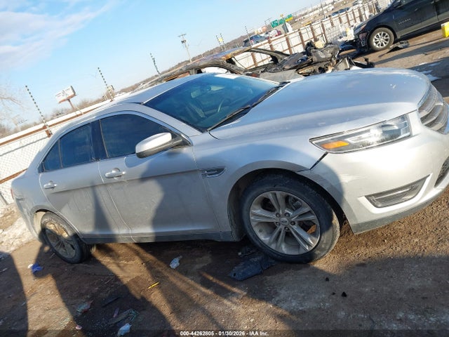 Ford Taurus Sel
