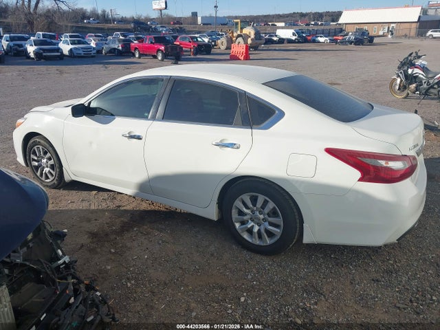 Nissan Altima 2.5 S