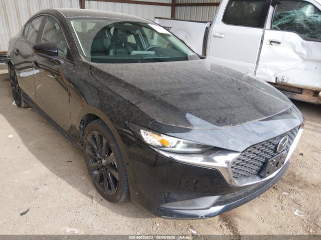 Salvage Mazda Mazda3 Image
