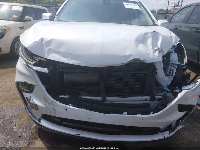 Buick Enclave Essence Fwd