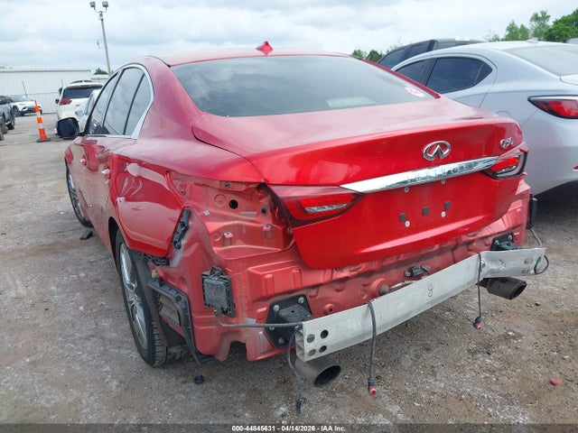 INFINITI Q50 Luxe
