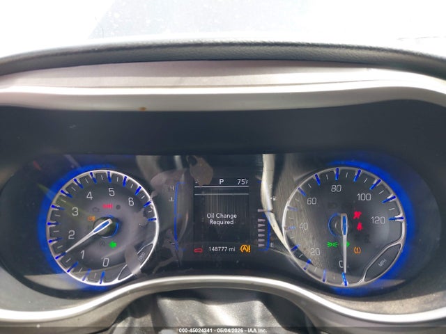 Chrysler Pacifica Touring L
